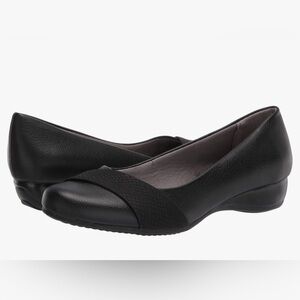 Life Stride Black Women's Loafers